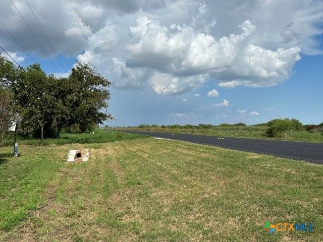 15666 Fm 1686, Victoria, TX 77905