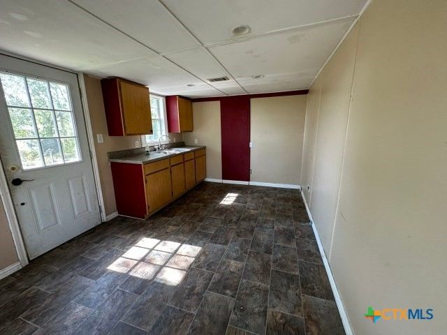 15666 Fm 1686, Victoria, TX 77905