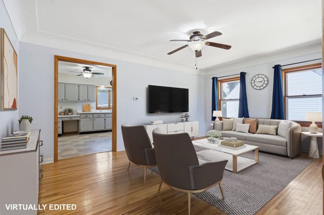 2012 W 7th Street, Waterloo, IA 50702