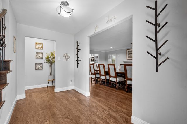 3621 Welwyn Way Drive, Bedford, TX 76021