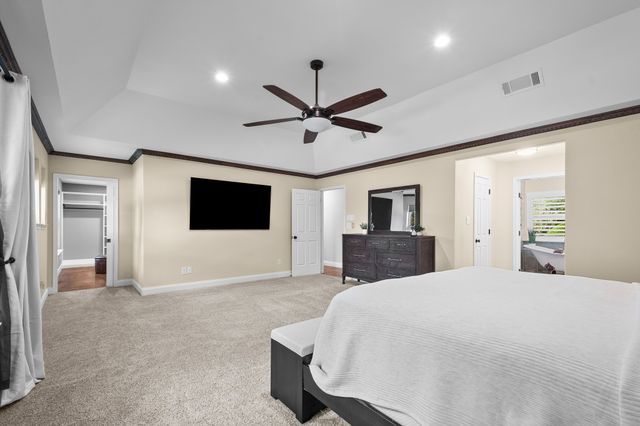 3621 Welwyn Way Drive, Bedford, TX 76021