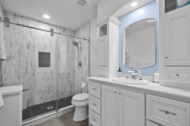 3621 Welwyn Way Drive, Bedford, TX 76021