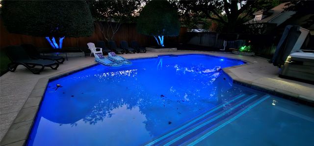 3621 Welwyn Way Drive, Bedford, TX 76021