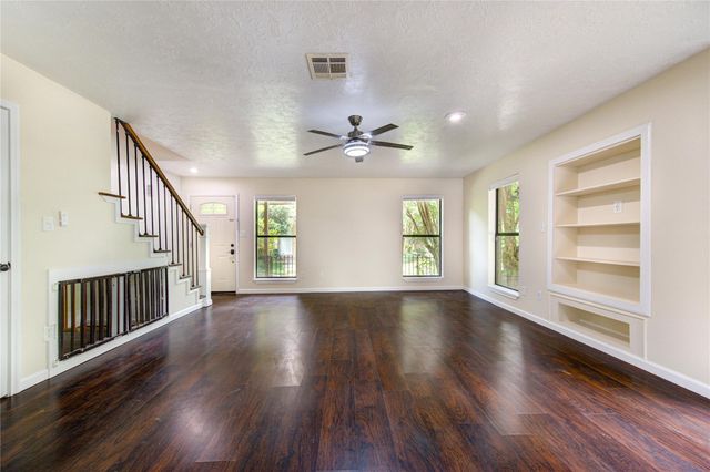 1011 Hamblen Road 307, Houston, TX 77339