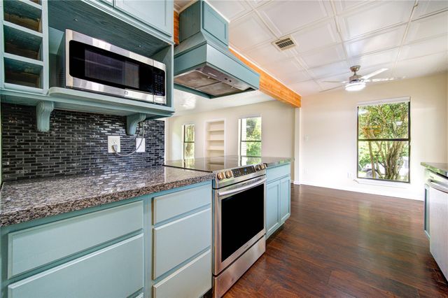 1011 Hamblen Road 307, Houston, TX 77339