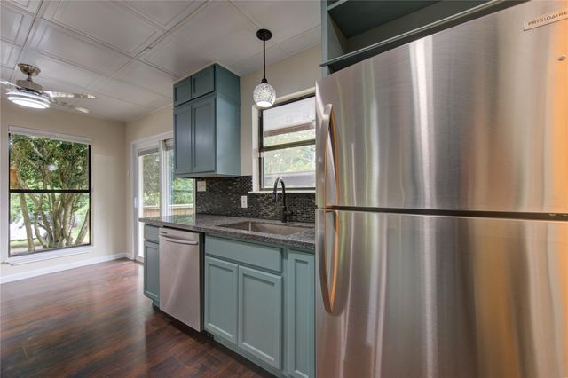 1011 Hamblen Road 307, Houston, TX 77339