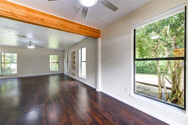 1011 Hamblen Road 307, Houston, TX 77339