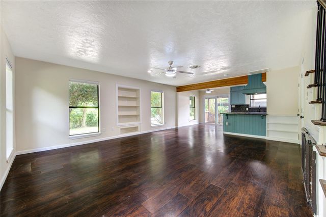 1011 Hamblen Road 307, Houston, TX 77339