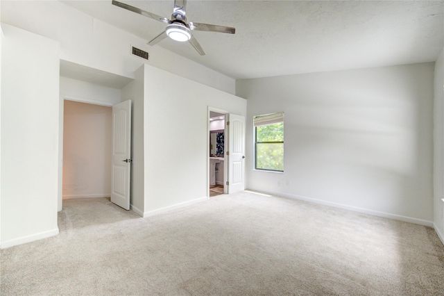 1011 Hamblen Road 307, Houston, TX 77339