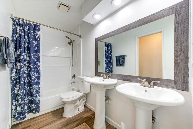 1011 Hamblen Road 307, Houston, TX 77339