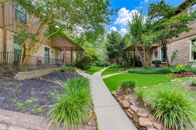 1011 Hamblen Road 307, Houston, TX 77339