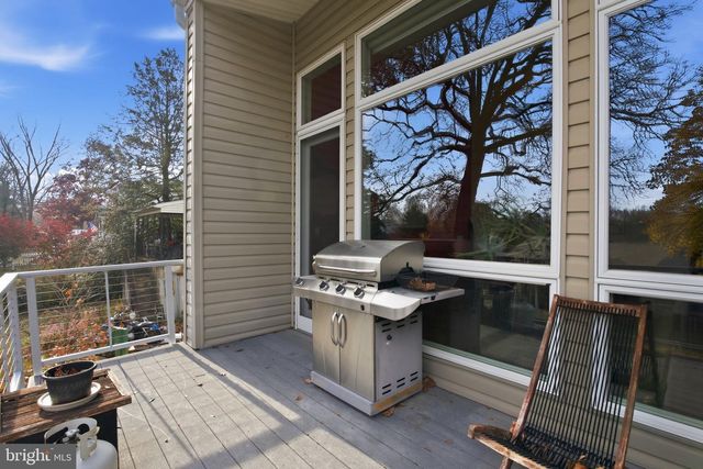 205 NEWBURG AVE, Catonsville, MD 21228