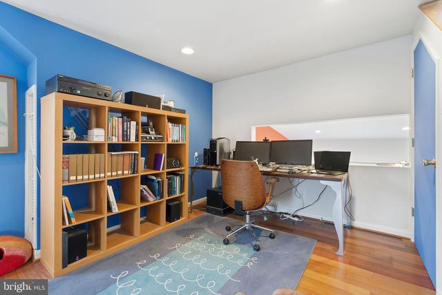 205 NEWBURG AVE, Catonsville, MD 21228