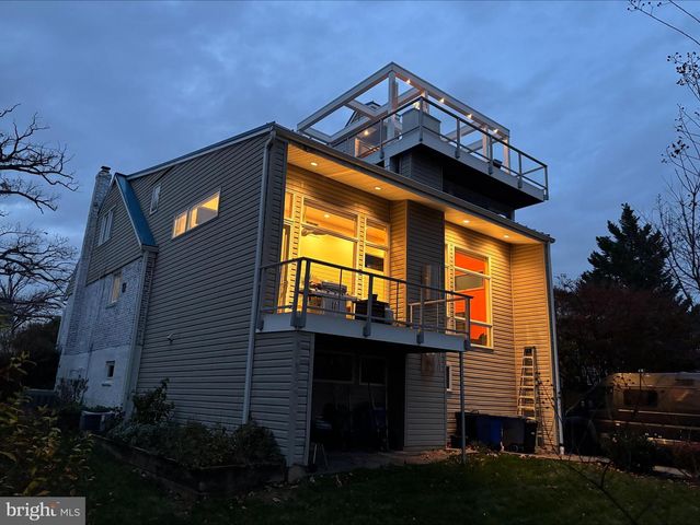 205 NEWBURG AVE, Catonsville, MD 21228