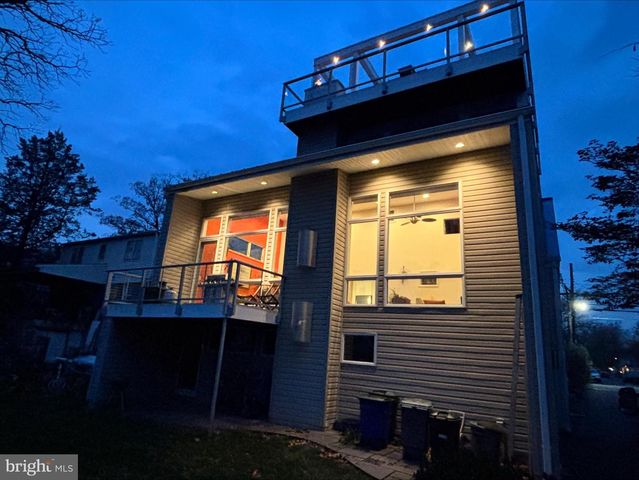 205 NEWBURG AVE, Catonsville, MD 21228