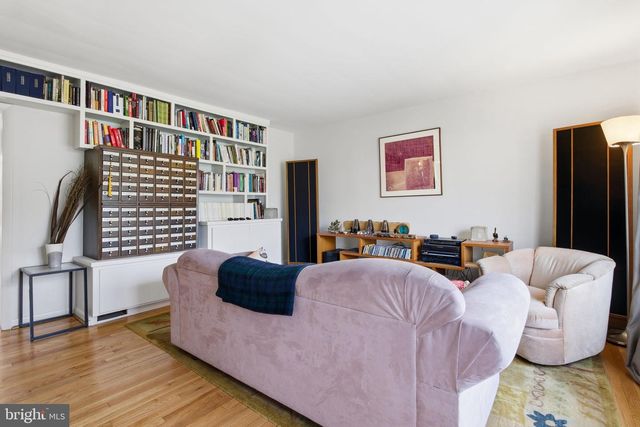 205 NEWBURG AVE, Catonsville, MD 21228