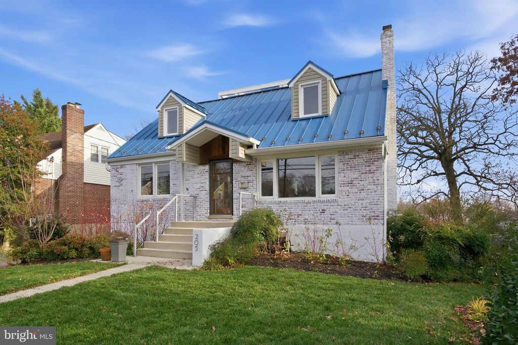 205 NEWBURG AVE, Catonsville, MD 21228