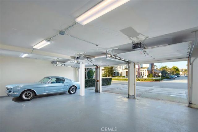 2572 Bayshore, Newport Beach, CA 92663