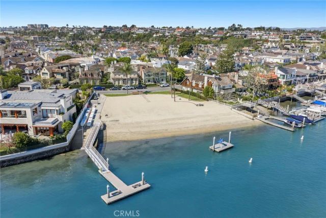 2572 Bayshore, Newport Beach, CA 92663