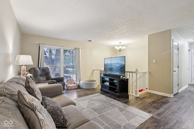 1023 Avalon Lane, Chesterfield, IN 46017
