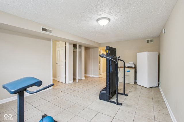 1023 Avalon Lane, Chesterfield, IN 46017