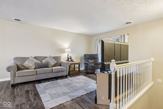 1023 Avalon Lane, Chesterfield, IN 46017