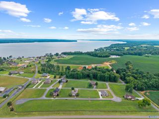 13651 Pipers Square, Athens, AL 35611