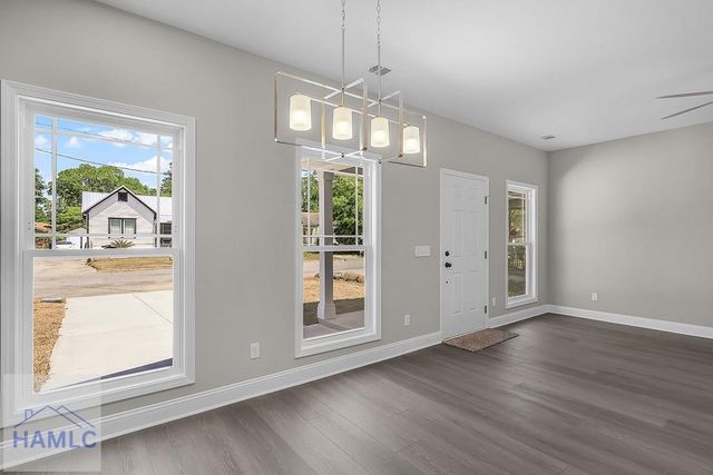 2235 Alaska Street, Savannah, GA 31404