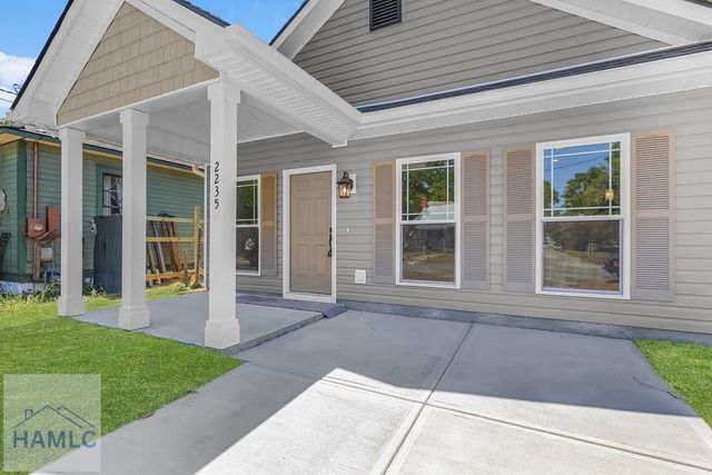 2235 Alaska Street, Savannah, GA 31404