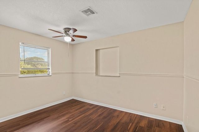 4526 43rd Court, Vero Beach, FL 32967