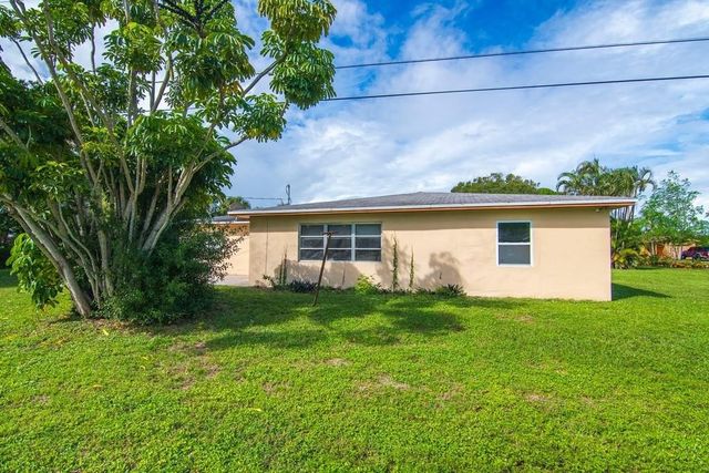 4526 43rd Court, Vero Beach, FL 32967