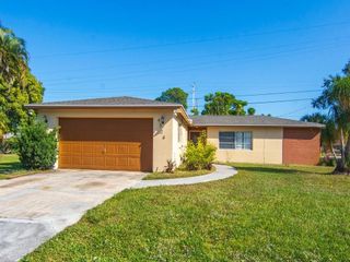 4526 43rd Court, Vero Beach, FL 32967