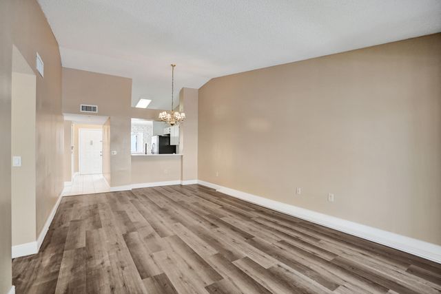 7557 Trent Drive 213, Tamarac, FL 33321