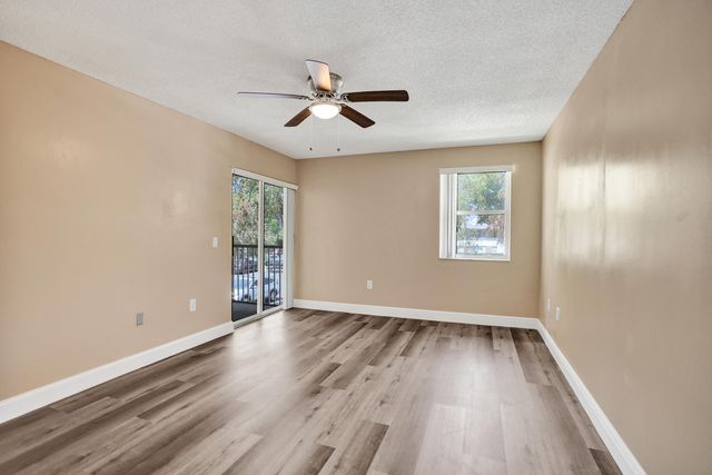 7557 Trent Drive 213, Tamarac, FL 33321