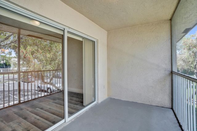 7557 Trent Drive 213, Tamarac, FL 33321