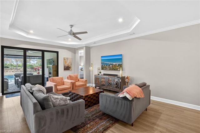 8915 Cappello CT, Naples, FL 34119