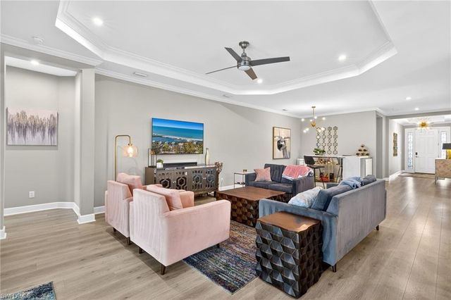 8915 Cappello CT, Naples, FL 34119