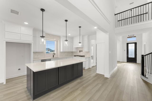 1107 Willow Lake Drive, Desoto, TX 75115