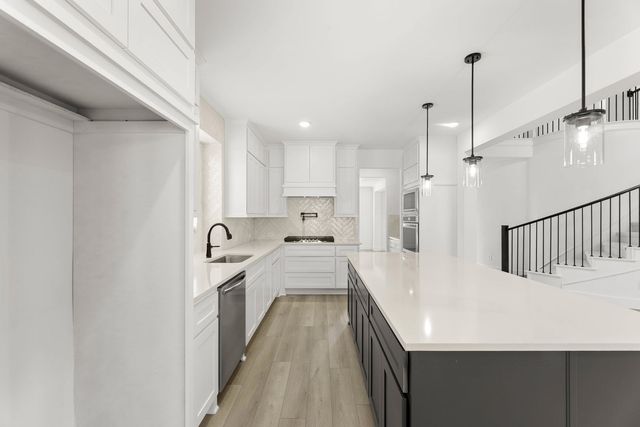 1107 Willow Lake Drive, Desoto, TX 75115