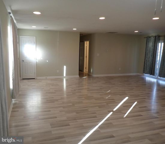 22064 SPRING VALLEY DR, Lexington Park, MD 20653