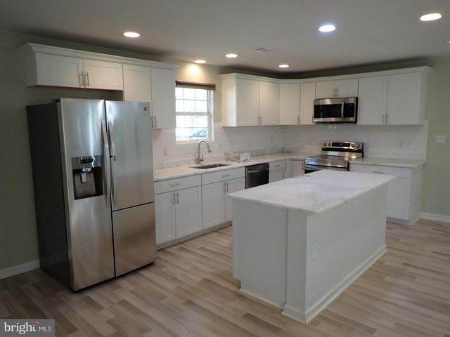 22064 SPRING VALLEY DR, Lexington Park, MD 20653