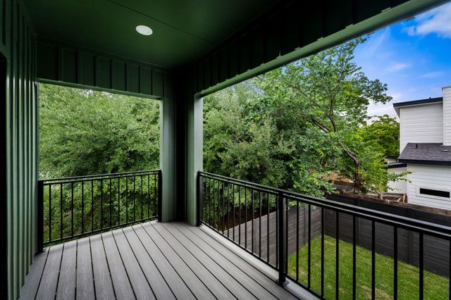 3204 Lyons RD 2, Austin, TX 78702