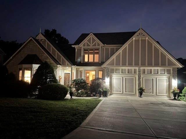 4108 NE Courtney Drive, Lee's Summit, MO 64064