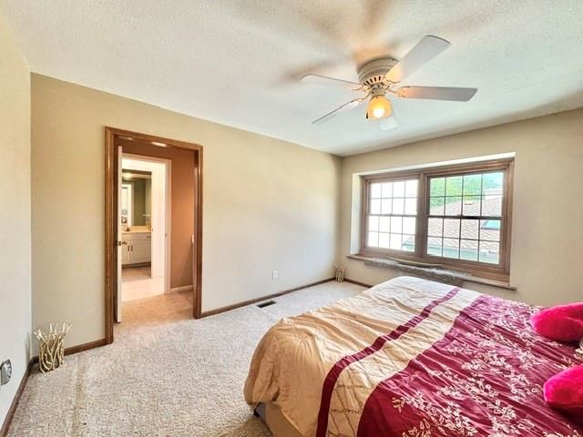 4108 NE Courtney Drive, Lee's Summit, MO 64064