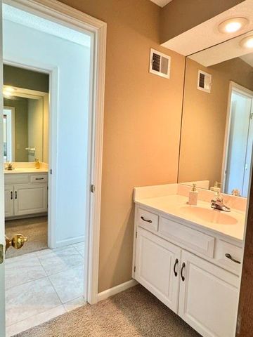 4108 NE Courtney Drive, Lee's Summit, MO 64064