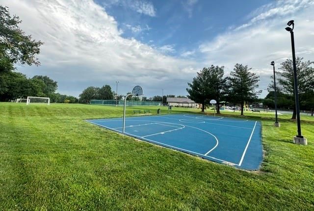 4108 NE Courtney Drive, Lee's Summit, MO 64064