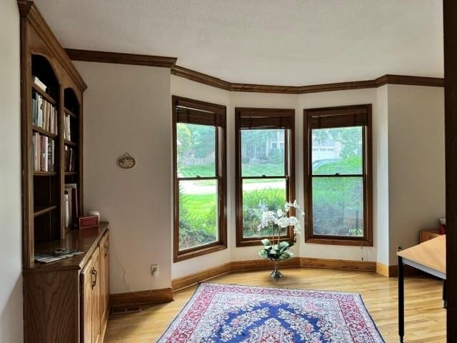 4108 NE Courtney Drive, Lee's Summit, MO 64064