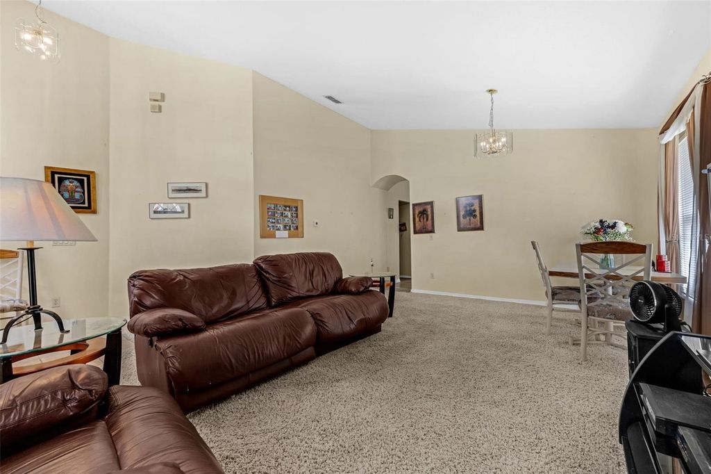 Image 16 of property listing at 4919 JETTON DRIVE, Orlando, FL 32837