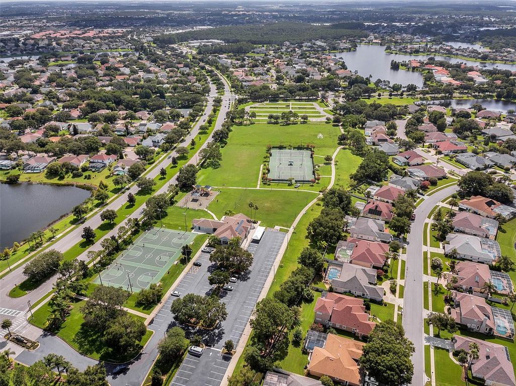 Image 28 of property listing at 4919 JETTON DRIVE, Orlando, FL 32837