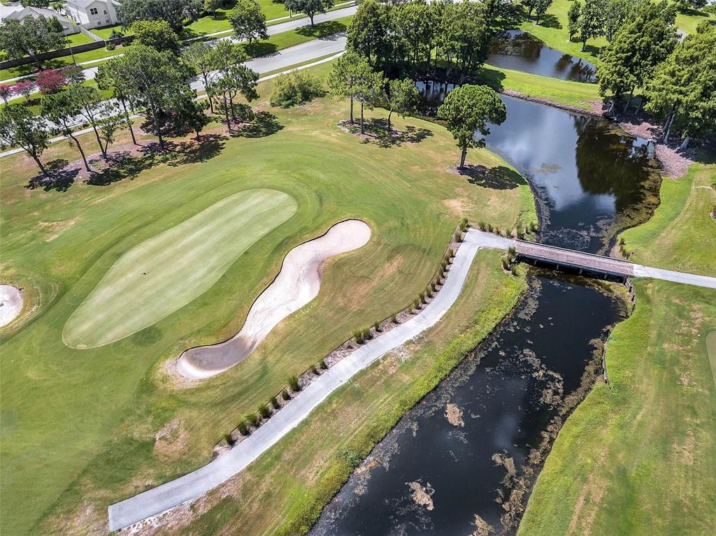 Image 35 of property listing at 4919 JETTON DRIVE, Orlando, FL 32837